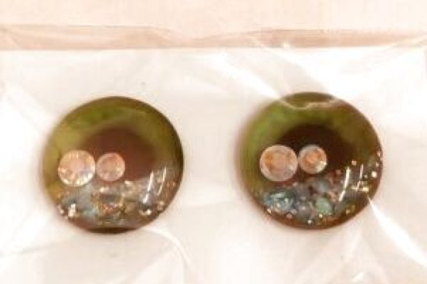 画像2: 吟遊詩人様　製作  ネオブライス用アイチップ  『　暗い黄緑色キラキラホワイト系ホログラム入り』G08 (2)