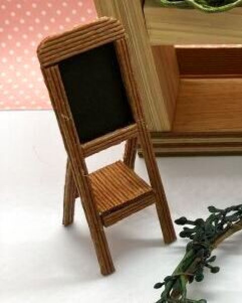 画像4:  1/12スケール又は1/6スケールサイズ看板イーゼル (4)