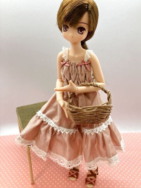 画像2:  1/6ドールサイズフルーツバスケット３点セット『 ピンクとブラウンとレッドのカゴバッグとフルーツバスケット』 (2)