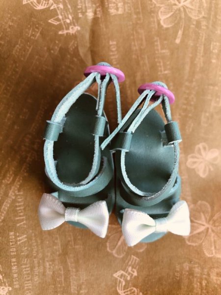 画像2: MDDサイズ サンダル【 パウダーブルー×ホワイトリボン 】 (2)