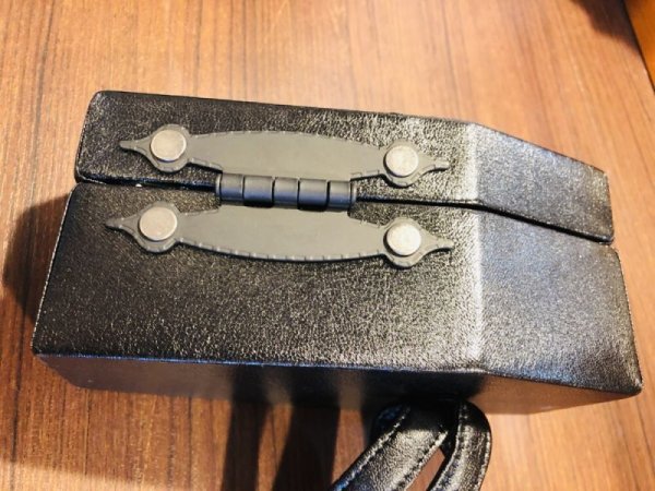 画像3: ペチカ様制作 棺形ドールケース(現状品)【オビツ 11,ブラウニー,リトルプーリップ,プチブライスサイズ 】 (3)