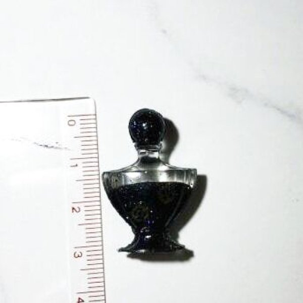 画像4: ろむぅ製作室様 作成 ドールサイズミニチュアオブジェ『 香水瓶　BLACK 』 (4)