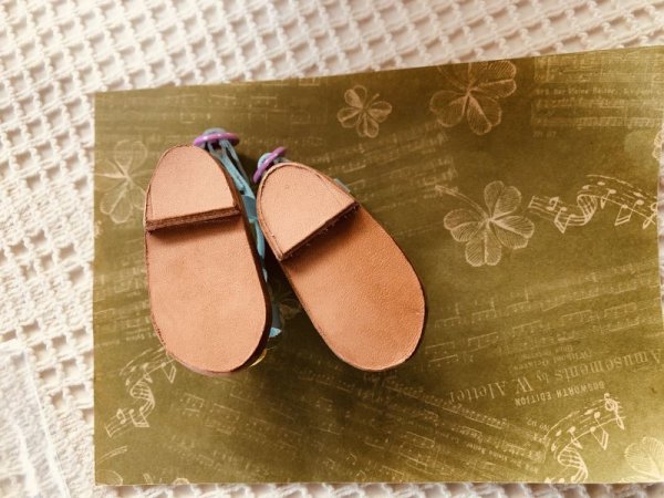 画像6: gohongi様制作MDDサイズ　サンダル【 パウダーブルー×イエローローズ 】 (6)