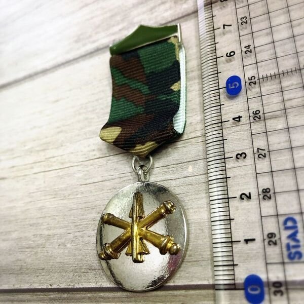 画像2: AS工房様作成等身大ドールsize『　勲章　』 コンパス (2)