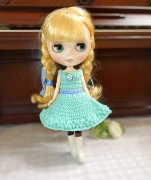 画像4: 『エメラルドグリーンのニットワンピース』27cmドールやネオブライス相当又はリカちゃん 相当size (4)