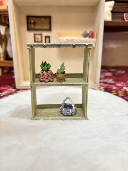 画像3: ミニチュア家具『1/12スケールオープンシェルフと多肉植物と.バスケットのセット』 (3)