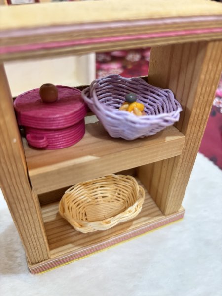 画像3: ミニチュア家具『1/6または1/12スケールオープンシェルフと鍋.スイーツ.バスケットのセット』 (3)