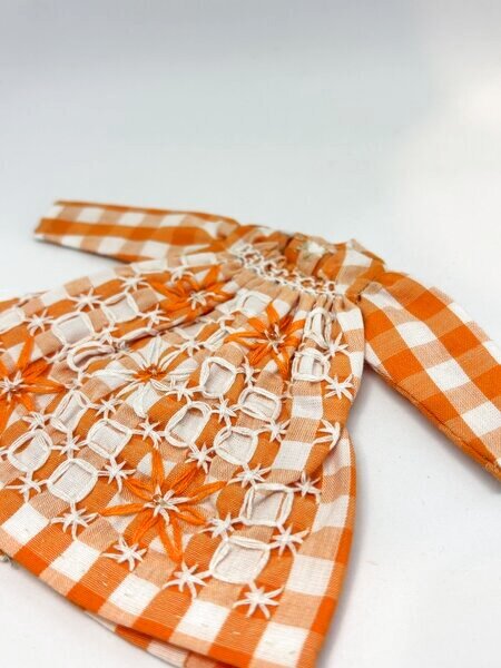 画像3: リカちゃん相当size『オレンジチェックのスモッキング刺繍ワンピース』 (3)