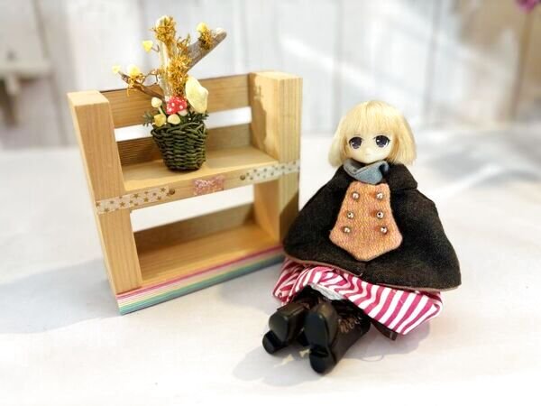 画像4: ミニチュア家具『1/6又は1/12スケールシェルフと観葉植物.ミニチュア家具』 (4)