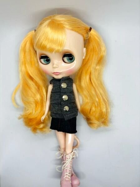 画像3: はっぴーしょっぷ様制作ネオブライスサイズof【ダウンベストとパーカーとスカート3点セット】 (3)