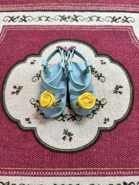 画像3: gohongi様制作MDDサイズ　サンダル【 パウダーブルー×イエローローズ 】 (3)