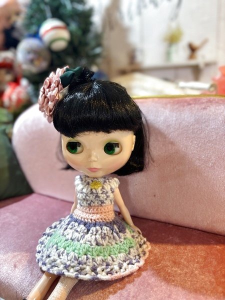 画像5: SALE!巨頭ドールや等身大ドールさんサイズつまみ細工『 ピンク色の大輪クリップタイプ 』ヘアアクセサリー.コサージュにも (5)