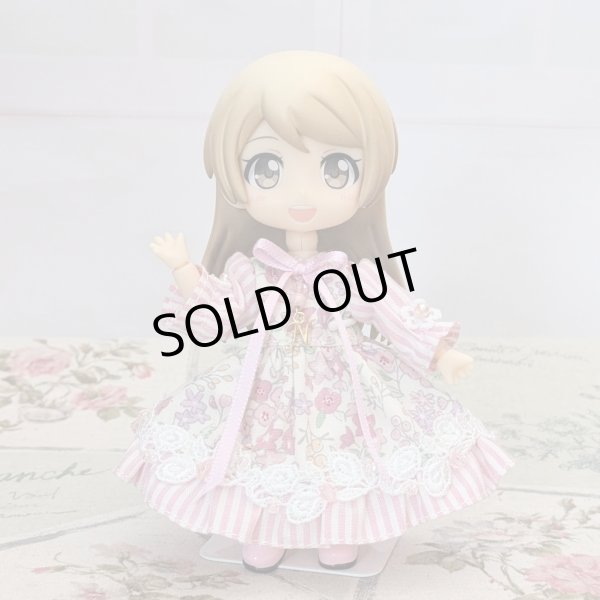 画像2: 【SALE】オビツ11ねんどろいどどーる共用サイズ　 長袖ワンピースドレス『ストライプピンク』 (2)